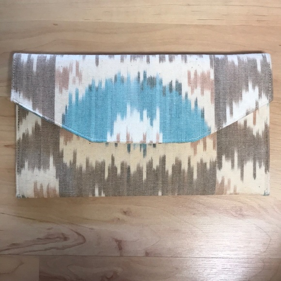 Clutch - Picture 2 of 5